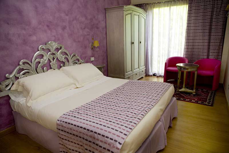 OLIVI 4*