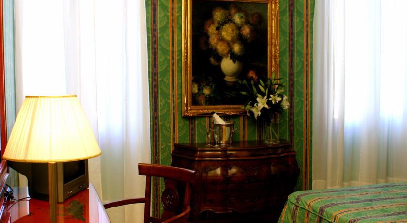 PALAZZO CENDON LE MANSARDE 3*
