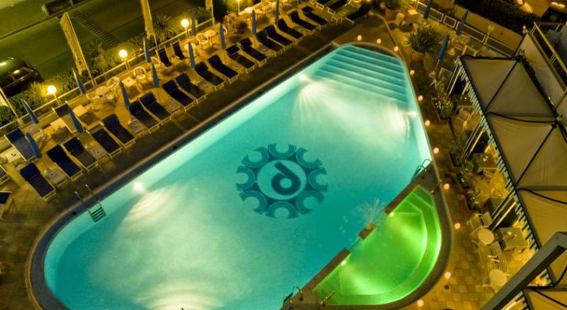 PANORAMIC 4*