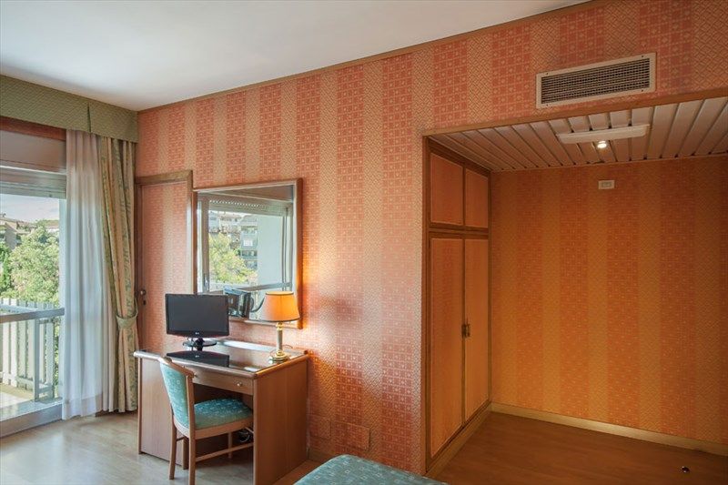 MASSIMI CITY GARDEN (EX. PARK HOTEL) 4*