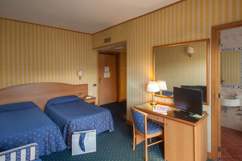 MASSIMI CITY GARDEN (EX. PARK HOTEL) 4*
