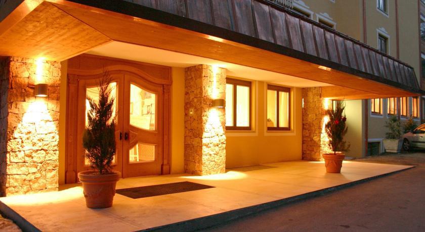 PARK HOTEL FOLGARIDA 4*