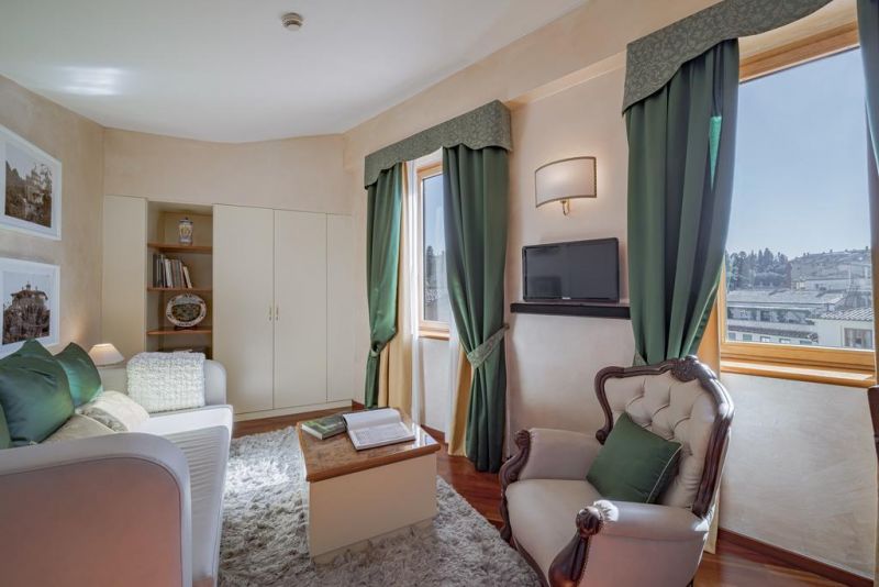 PITTI PALACE AL PONTE VECCHIO 3*