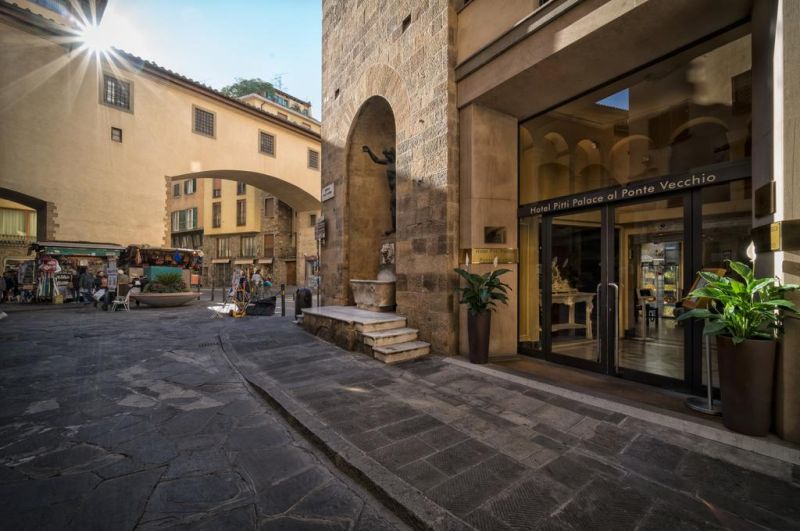 PITTI PALACE AL PONTE VECCHIO 3*
