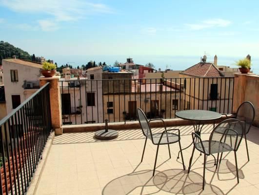 RESIDENCE CIRCE 2*