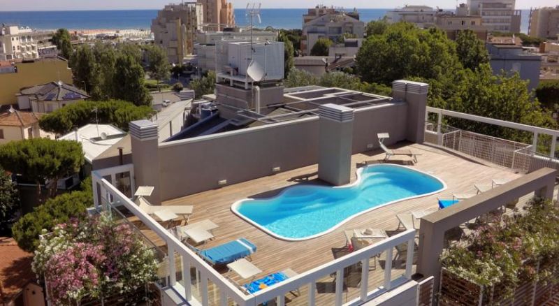 RESIDENCE DELFINA APT 4*