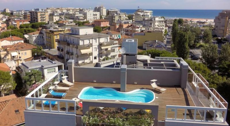 RESIDENCE DELFINA APT 4*