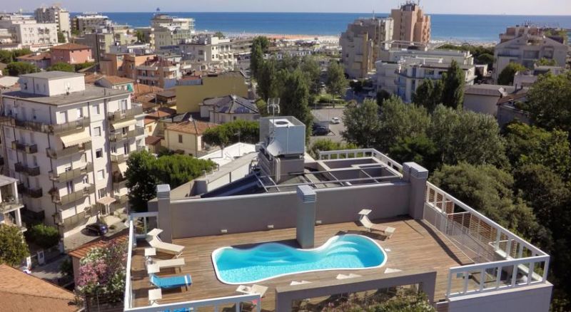 RESIDENCE DELFINA APT 4*