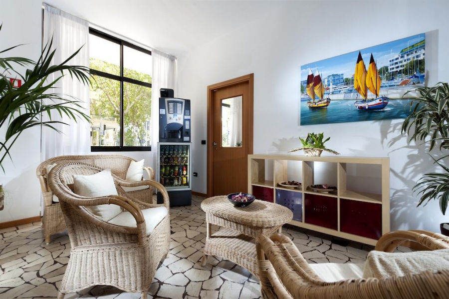 RESIDENCE MILLENIUM APT 3*