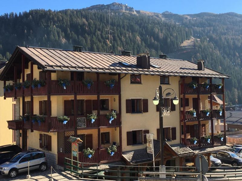 RESIDENZA 3-TRE 3*