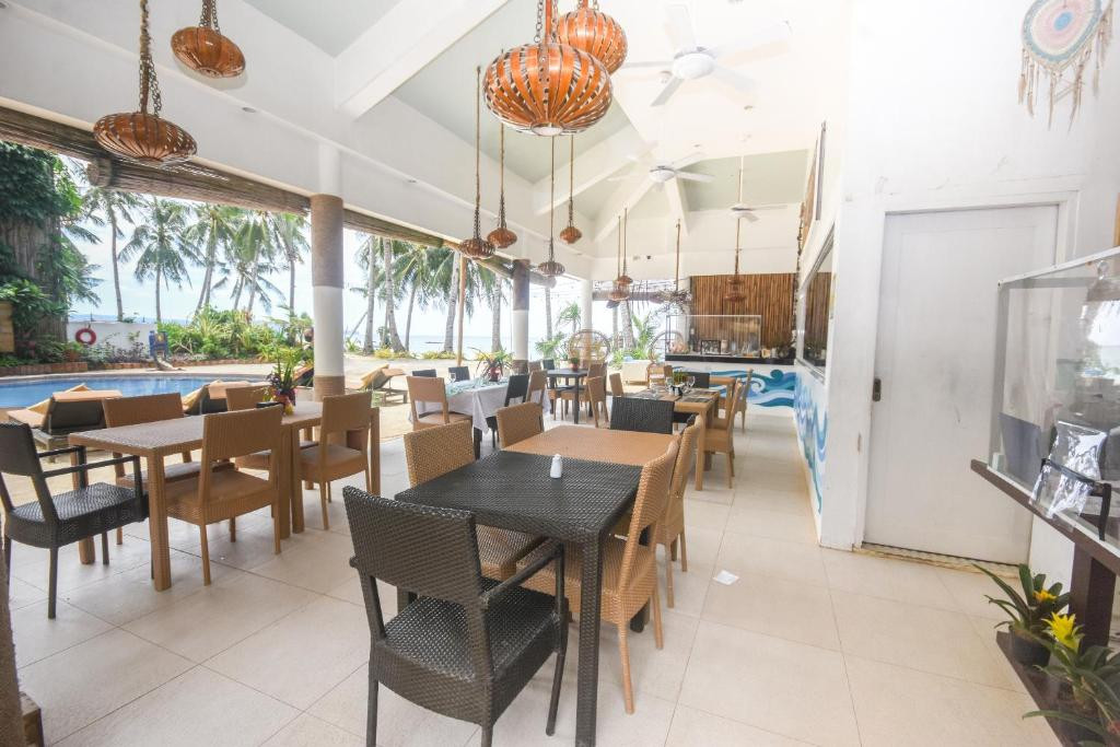 MICROTEL BORACAY 4*