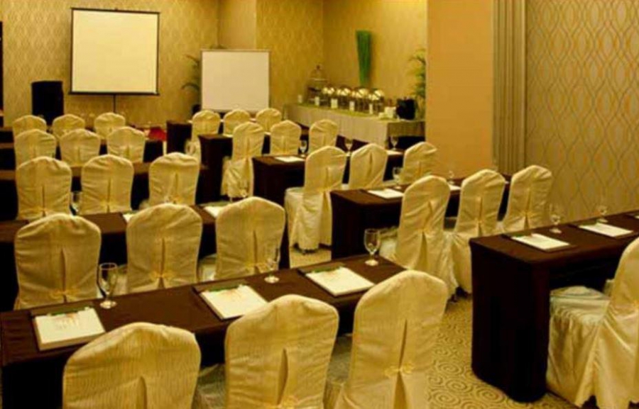 DIAMOND SUITES & RESIDENCES 4*