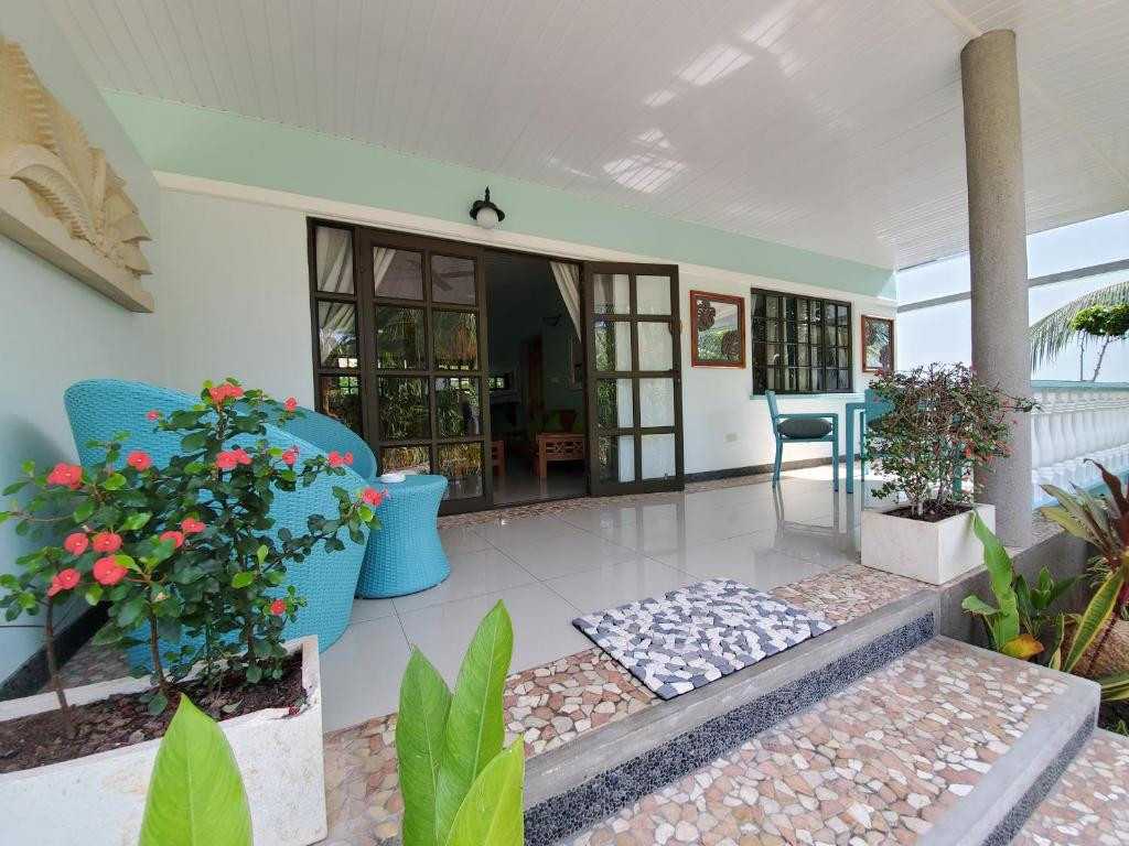 CABANES DES ANGES APT 3*