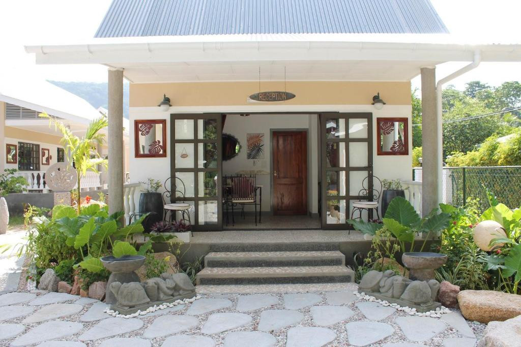 CABANES DES ANGES APT 3*
