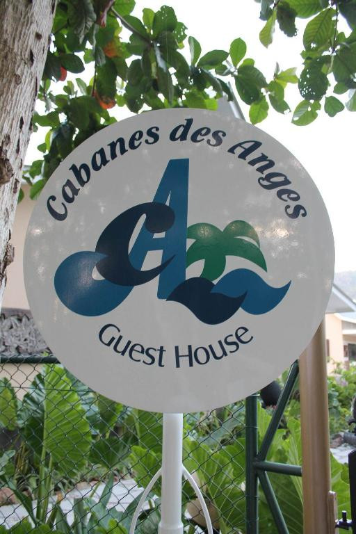 CABANES DES ANGES APT 3*