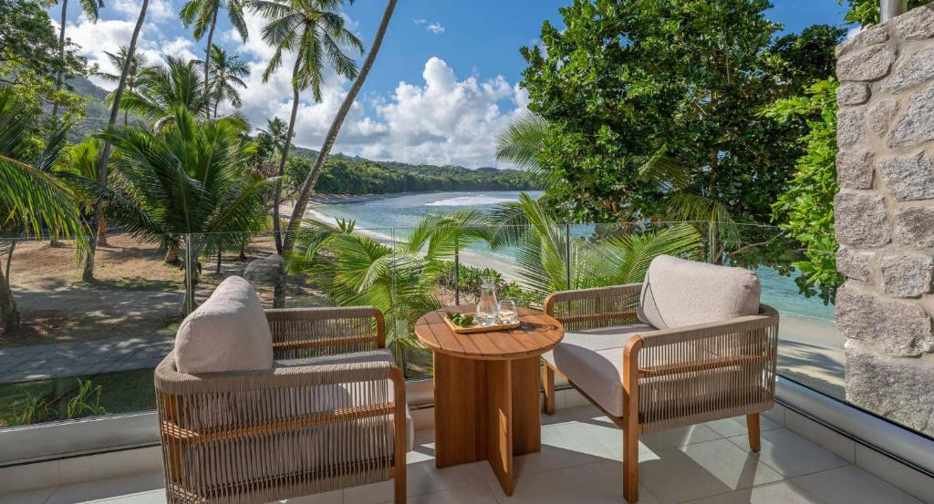 AVANI+ BARBARONS SEYCHELLES (EX. LE MERIDIEN BARBARONS) 4*