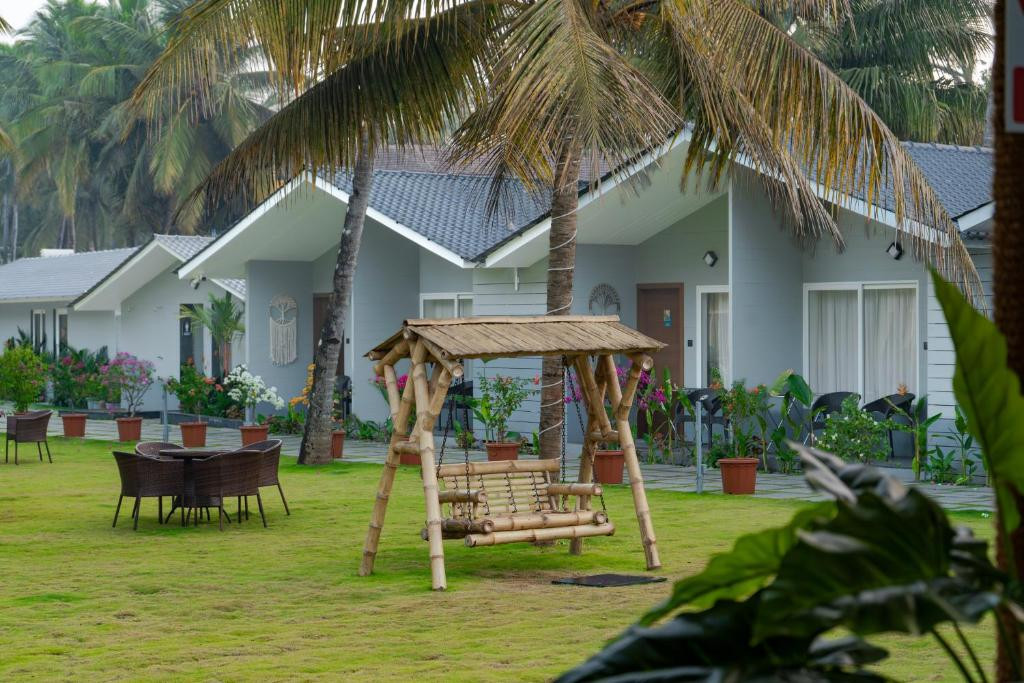 TRISHVAM PALOLEM BEACH RESORT (EX. PALOLEM BEACH RESORT) 3*