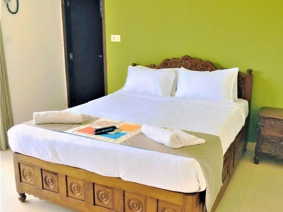 PENINSULA BEACH RESORT 3*