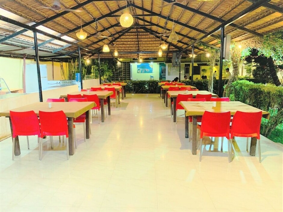 PENINSULA BEACH RESORT 3*
