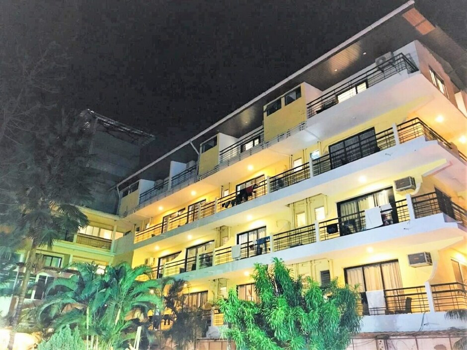 PENINSULA BEACH RESORT 3*