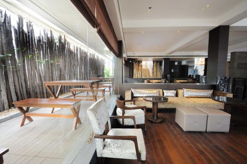 AVENUE REGENT 4*