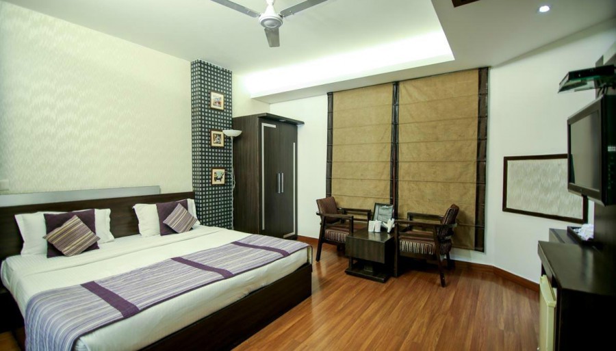 BALAJI DELUXE 3*