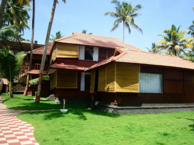 BLACK BEACH RESORT 2*