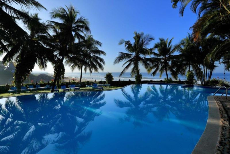 MANALTHEERAM AYURVEDA BEACH VILLAGE 3*