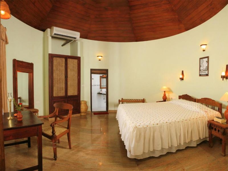 MANALTHEERAM AYURVEDA BEACH VILLAGE 3*