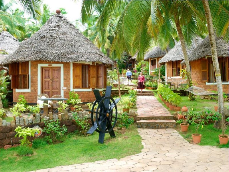 MANALTHEERAM AYURVEDA BEACH VILLAGE 3*