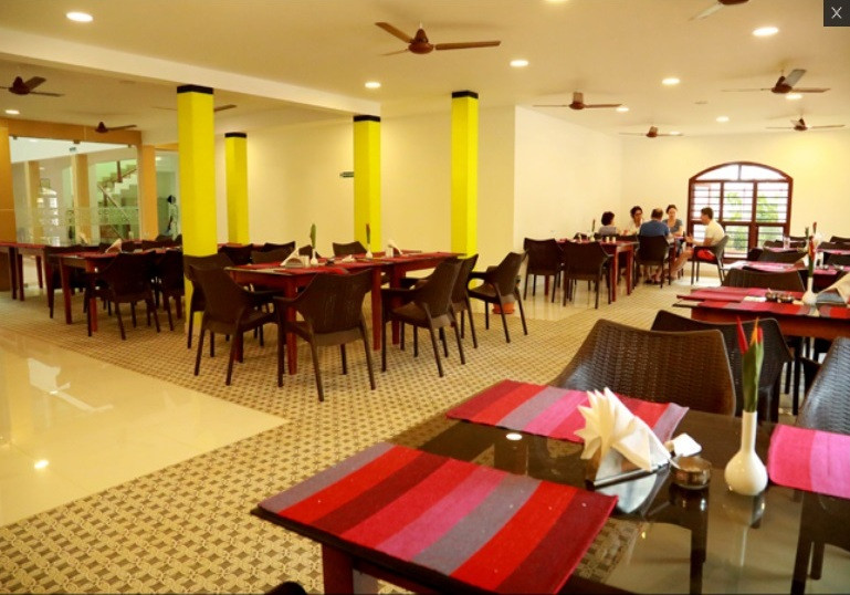 RAJAH ECO BEACH 3*