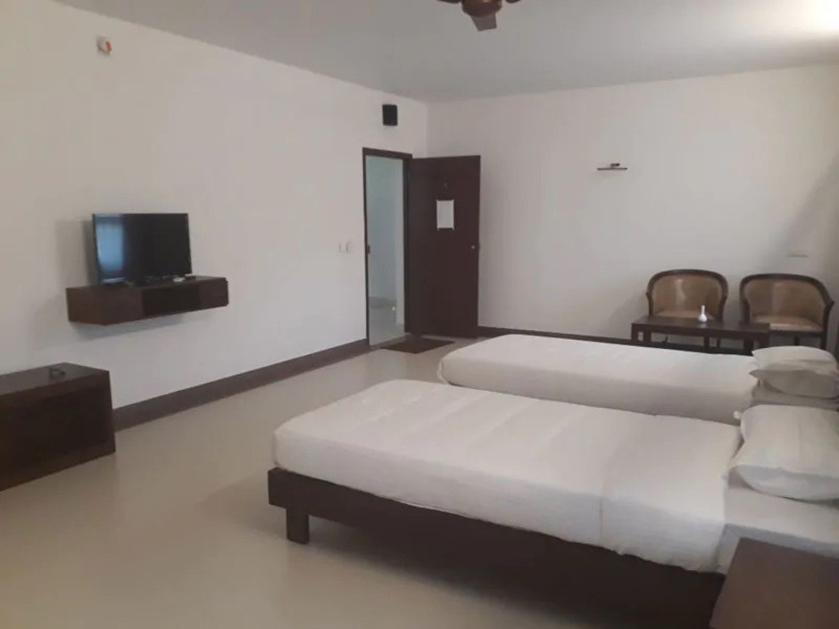 RAJAH ECO BEACH 3*