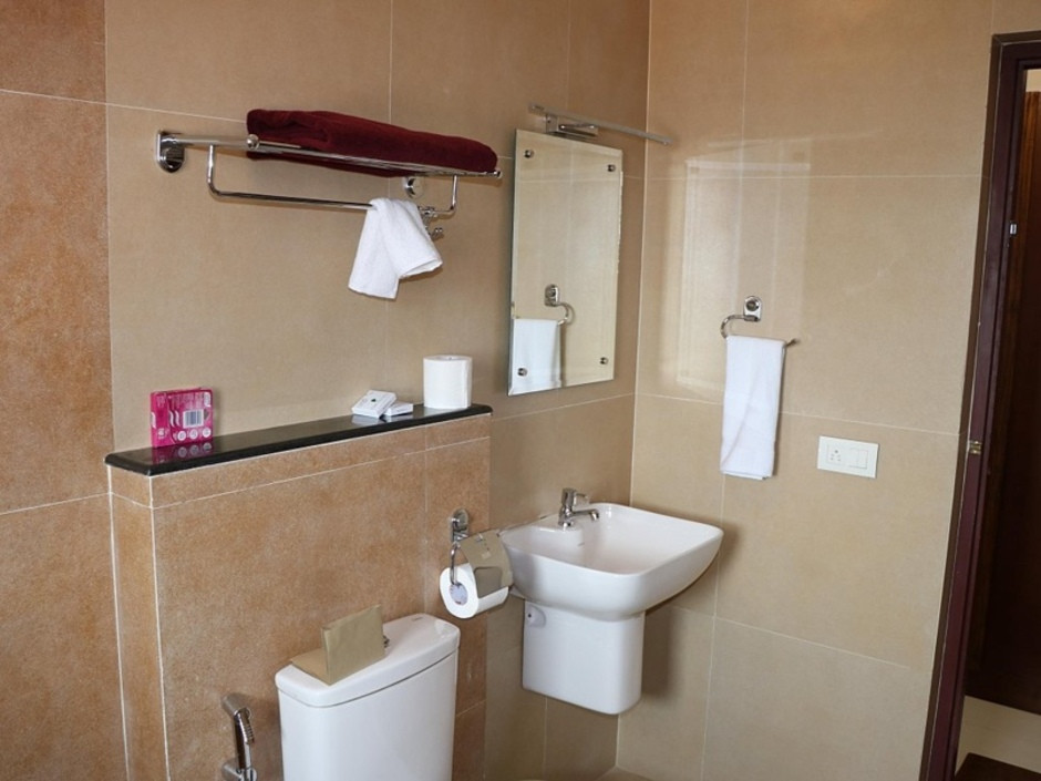 RAJAH ECO BEACH 3*