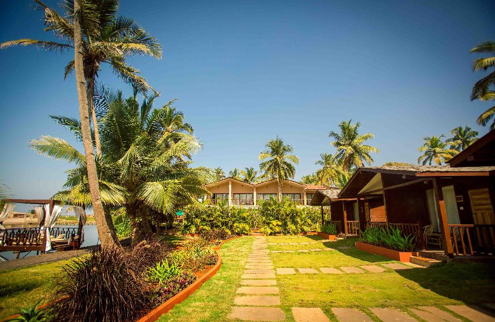 RIVA BEACH RESORT 3*