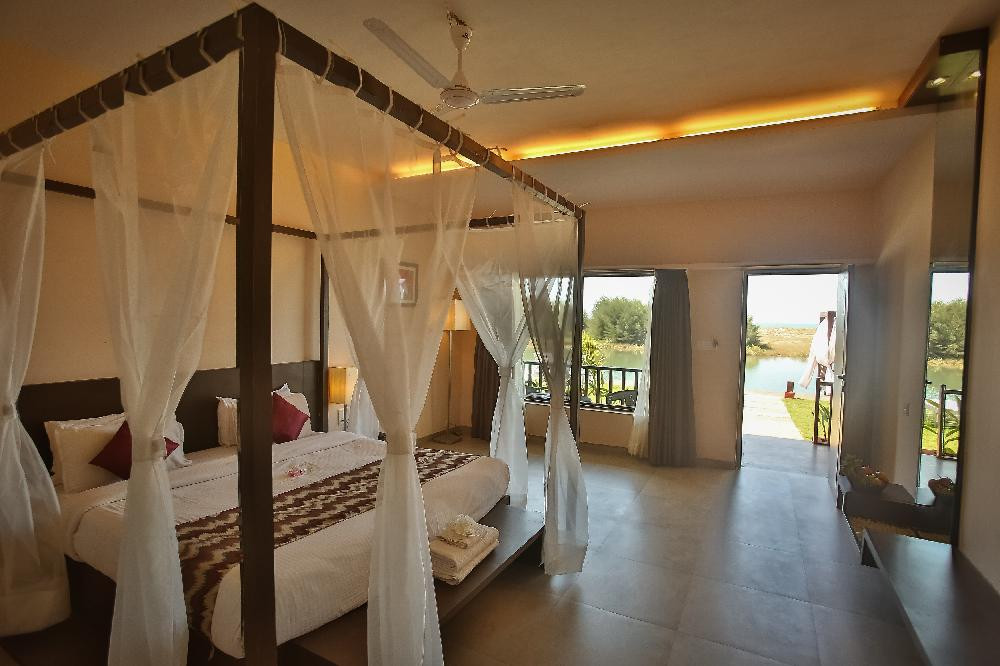 RIVA BEACH RESORT 3*