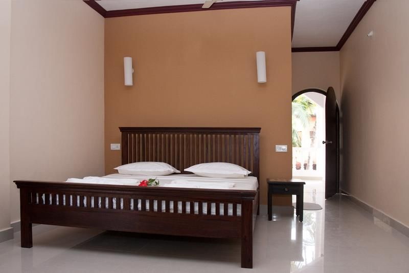 MORJIM CLUB RESORT (EX. ROCOCCO HOTEL MORJIM)  3*