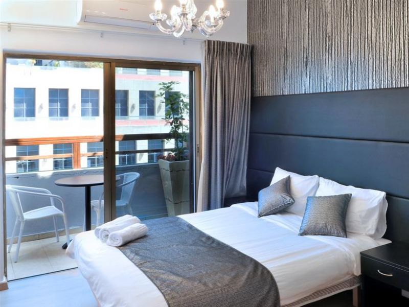 LIBER SEASHORE SUITES 3*