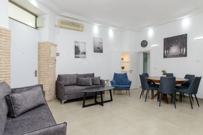 LIBER SEASHORE SUITES 3*