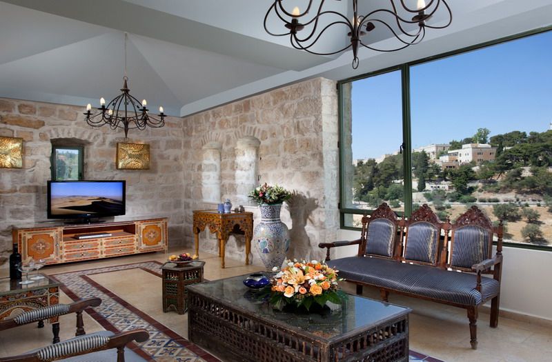 MOUNT ZION 4*