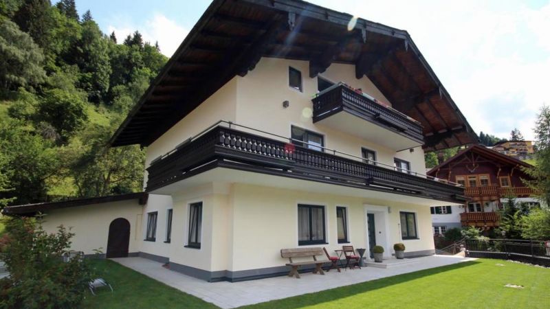 BELLA VISTA 2*