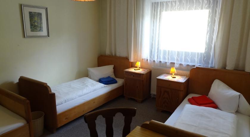 EBERHARD 3*