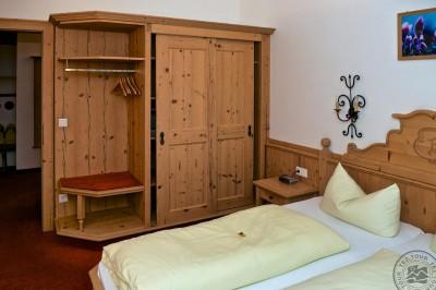 HOTEL BERGHOF 4*