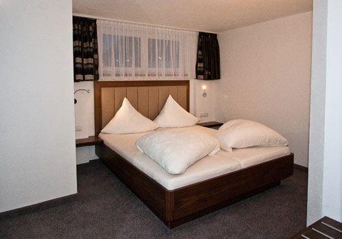 ISCHGL SUITE LUXURY APARTMENTS 5*