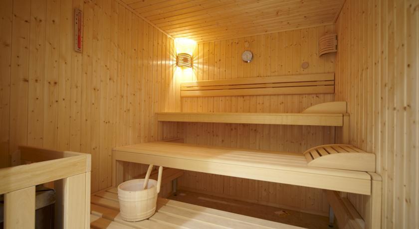 MY PLACE PREMIUM APARTMENTS RIVERSIDE 4*