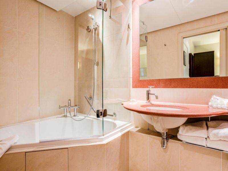 BEST WESTERN LOUVRE OPERA 3*