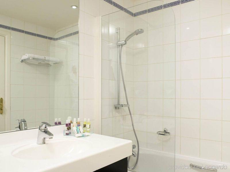 MERCURE TERMINUS NORD 3*