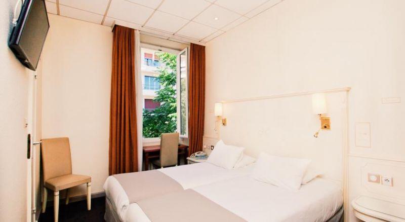 NAPOLEON HOTEL AJACCIO 3*