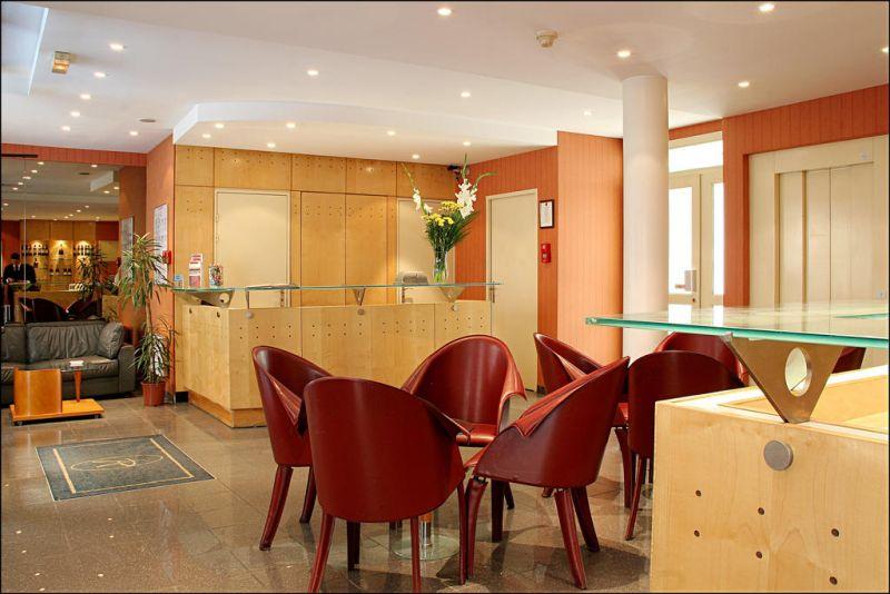PAVILLON VILLIERS ETOILE 3*