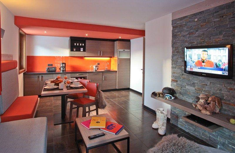 RES. MONTANA PLEIN SUD 5*