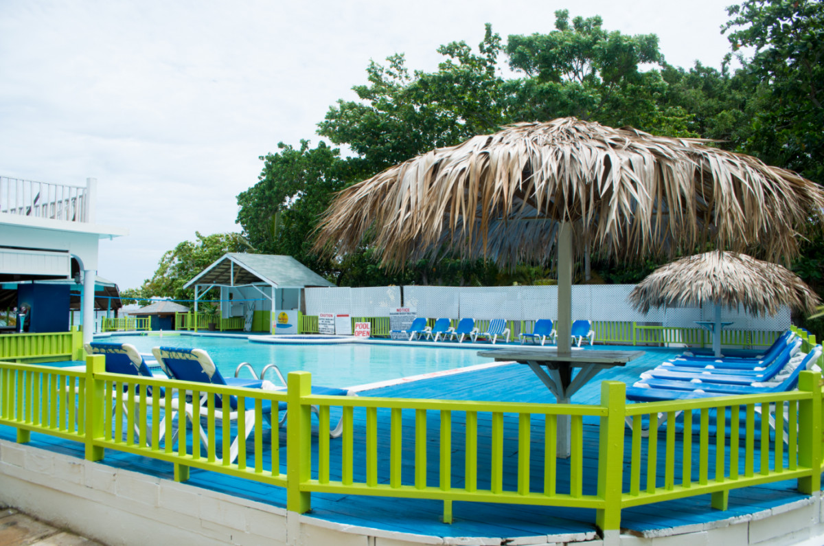 FUN HOLIDAY BEACH RESORT 3*